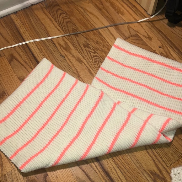 Target infinity scarf - Picture 2 of 4